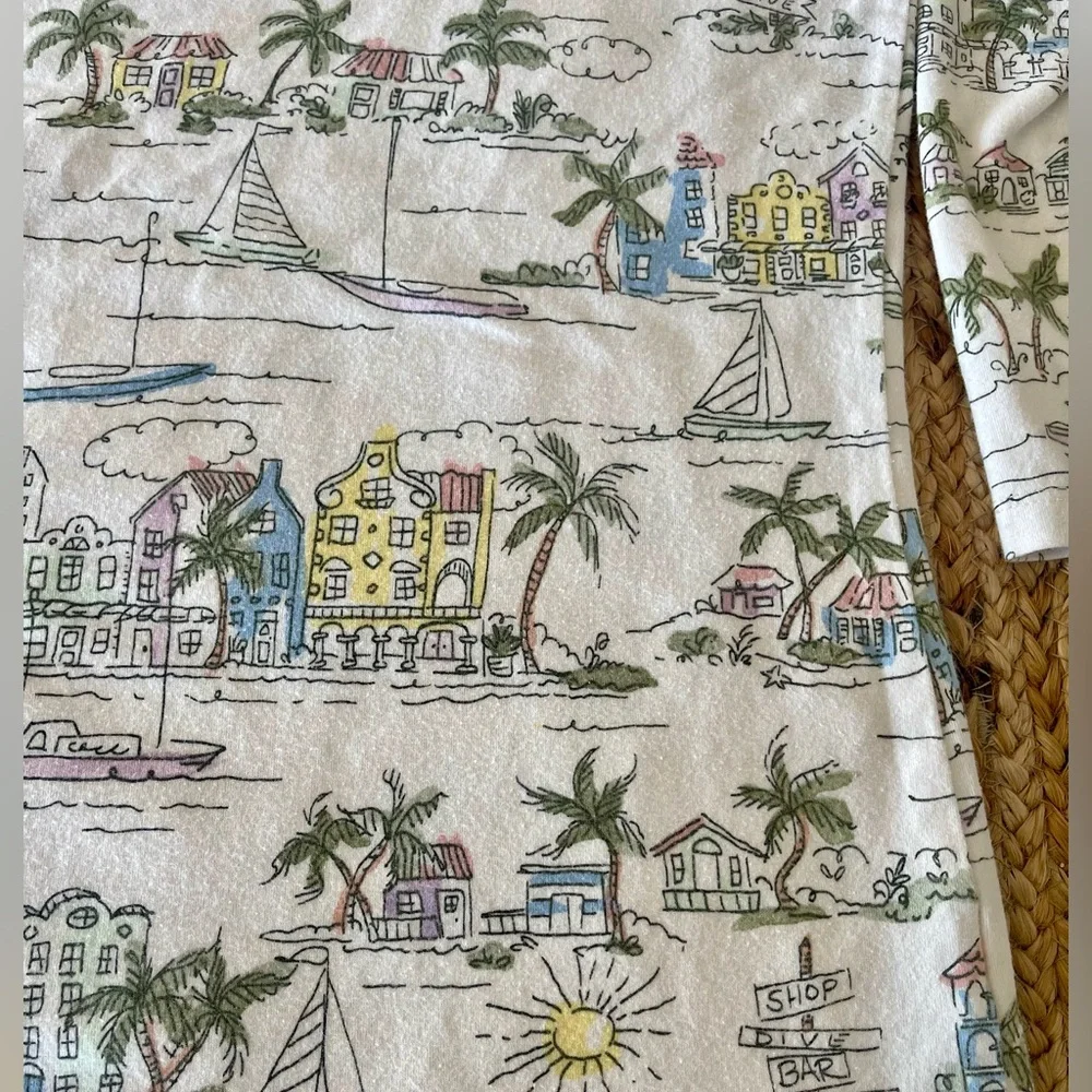 Cute Talbots coastal print tee 🌴 - Picture 3 of 8